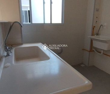 Apartamento com 2 quartos e 40m² para alugar em Morro Santana, Port... - Photo 2