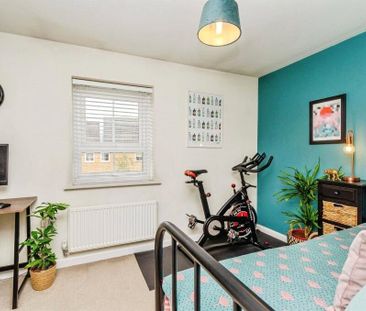 2 bedroom semi-detached house to rent - Photo 5