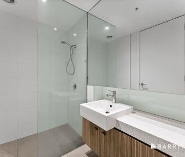 Comfortable, low-maintenance lifestyle in a convenient city-edge lo... - Photo 6