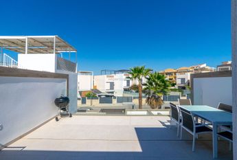 Luxury Villa in Benijófar, for rent