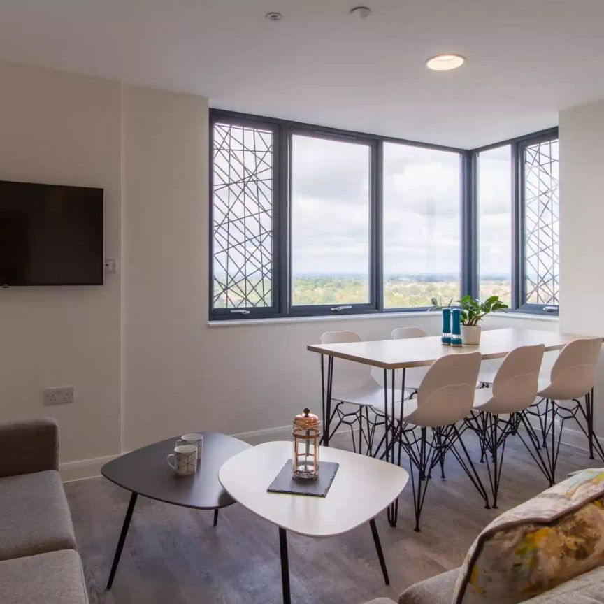 Gold En Suite (High Floors) - Photo 1