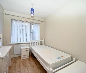 47 Garnerville Park, Belfast, BT4 2NY - Photo 4