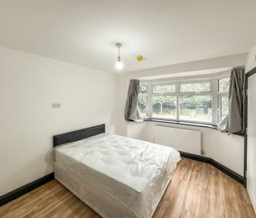 7 bedroom Detached house to rent - Photo 6