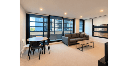 Furnished 2-Bedroom Apartment in the Heart of Melbourne CBD - Photo 2