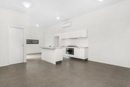 8C Schofield Street, Essendon. - Photo 5