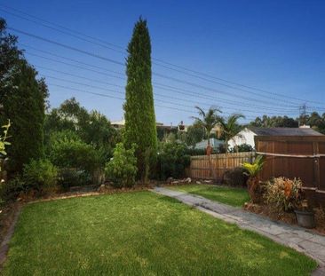 17 Glenvale Road, Reservoir VIC 3073 - Photo 5