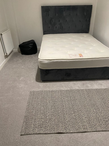 1 bedroom in a flat share to rent - Photo 4