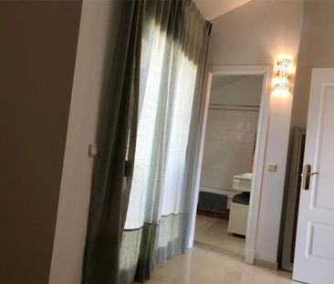 Luxury penthouse for rent in San Pedro de Alcántara, Andalusia - Photo 4