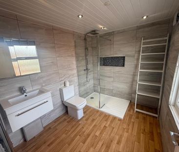 2 bedroom end of terrace house to rent - Photo 6