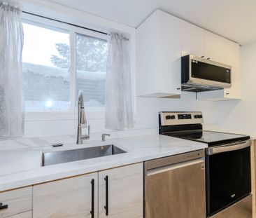 For Lease - 37 Ballantrae Way Unit# B, Kanata, Ontario - Photo 6