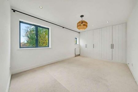 Manor Gardens, Sherard Court, N7 - Photo 3