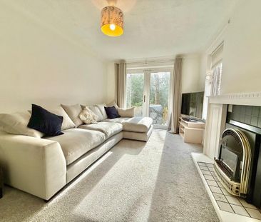 2 bedroom terraced house to rent - Photo 1