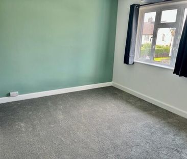 Eastleigh Road, Devizes, SN10 - Photo 1