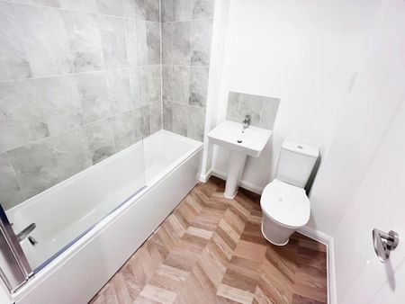 2 bedroom end of terrace house to rent - Photo 5