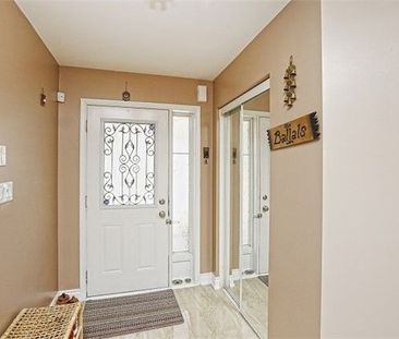 For Lease - 6 Donomore Drive Unit# Upper, Brampton, Ontario - Photo 4