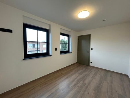 Half vrijstaande nieuwbouwwoning - Photo 5