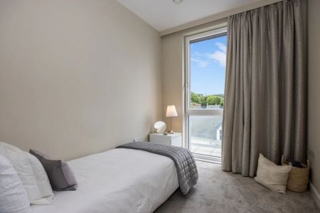 Apartment 15, 11 - Photo 3