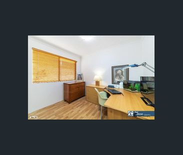 Fantastic Two Bedroom Unit In Elevated Position! - Photo 2