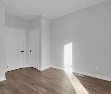 For Lease - 261 Woodbine Avenue Unit# 76, Kitchener, Ontario - Photo 2