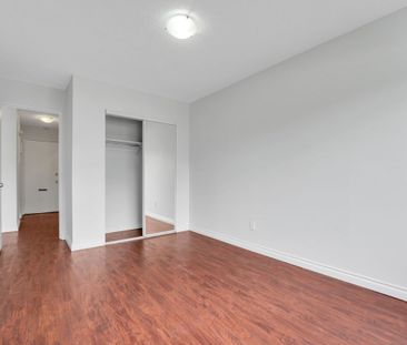 Colonial House Apartments - 1 Bedroom - Photo 4