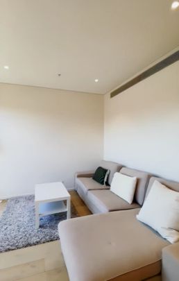 1 bed 1 bath - Photo 1