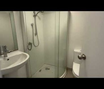 Unfurnished 2 bedroom Apartment w/ Carpark - Photo 4