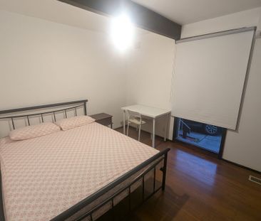 Dandenong North - Photo 6