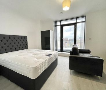 Studio to rent - Photo 5