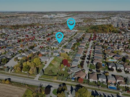 For Lease - 42 Booth Street, Bradford West Gwillimbury, Ontario - Photo 3