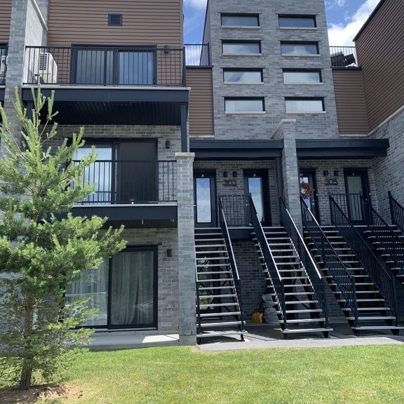 Superbe Appartement Au Plateau! - Photo 1