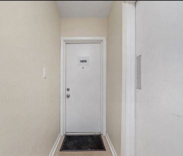 For Lease - 1207 Hurontario Street Unit# B, Mississauga, Ontario - Photo 4