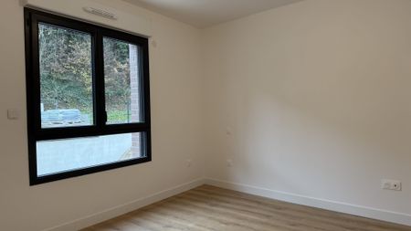 T3 NEUF AVEC BALCON ET PARKING - Photo 2