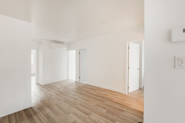 2342 Rue Frenette - Photo 1