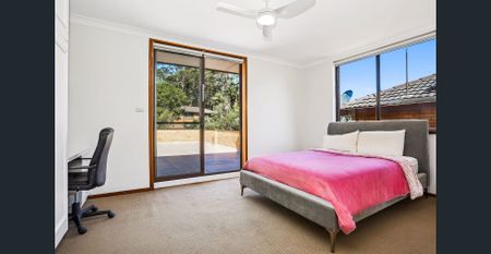 Five Bedroom Family Home in a Prime Location - Photo 2