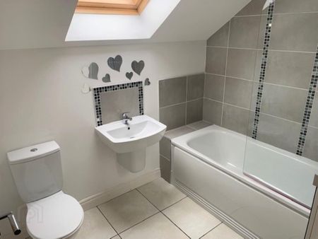 33 Linen Crescent, Bangor, BT19 7JH - Photo 4