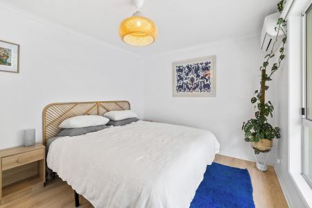 Immaculate Unit in Prime Suffolk Park Location - Photo 4