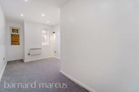 Hounslow Road, Feltham, Hanworth - Photo 5