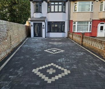 5 bedroom semi-detached house to rent - Photo 1