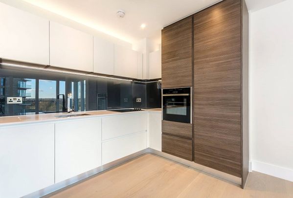 Kidbrooke Park Road, Kidbrooke Village, London, SE3 9FY - Photo 1