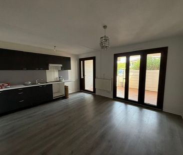 Location Appartement 1 pièce 26m² MONT DE MARSAN 40000 - Photo 3