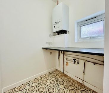 3 bedroom terraced house to rent - Photo 4