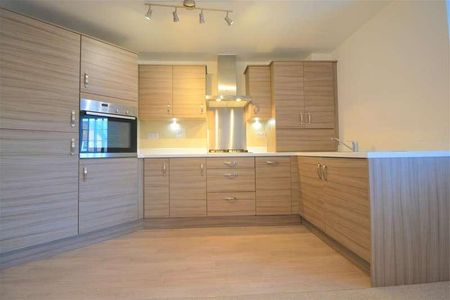 Biggleswade Drive, Sandymoor, Runcorn, WA7 - Photo 3