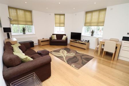 2 bedroom apartment to rent - Photo 2