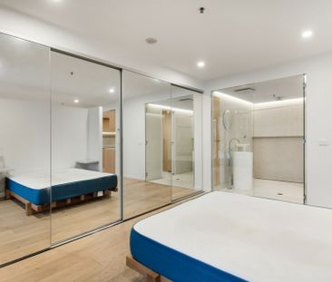 Modern and Stylish Furnished Apartment! - Photo 4