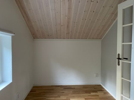 Sjöbergsvägen, Åkersberga - Photo 2