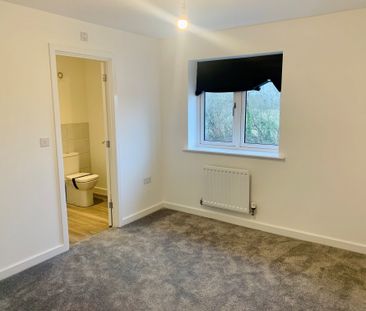 5 bedroom house to rent Brindley Road, Curbridge Meadows, PO15 - Photo 3