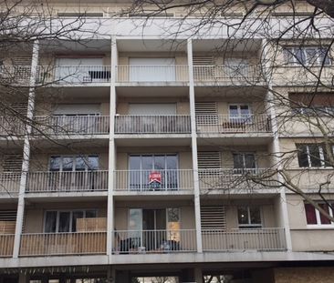 Location Appartement 1 pièce 43m² - Photo 5