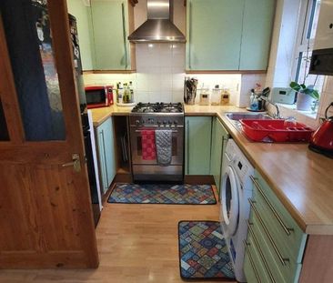 Maidenbower 2 bedroom terraced house to rent - Photo 2