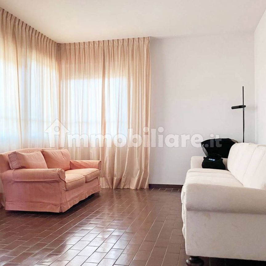 Appartamento via 1 Maggio, Centro, Pontedera - Photo 1