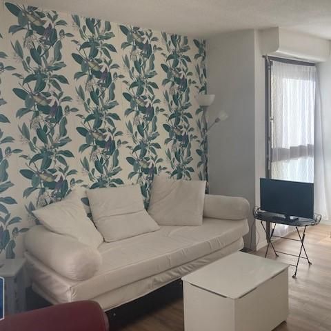 Location Appartement 1 pièce 28m² VILLENEUVE SUR LOT 47300 - Photo 1